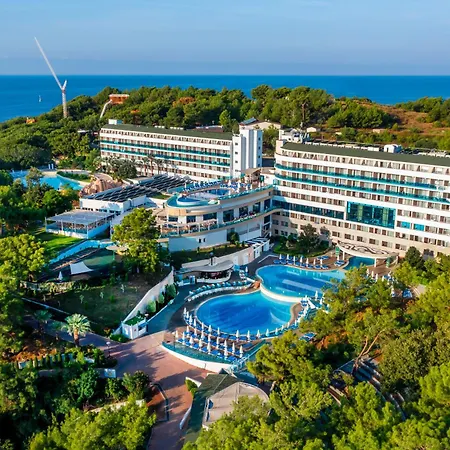 Hotell A Good Life Utopia Family 5*